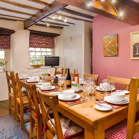 Treacle Holiday home Ambleside
